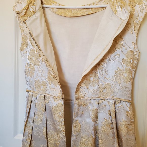 Vintage Fit and Flare Gold and Ivory - Picture 8 of 15
